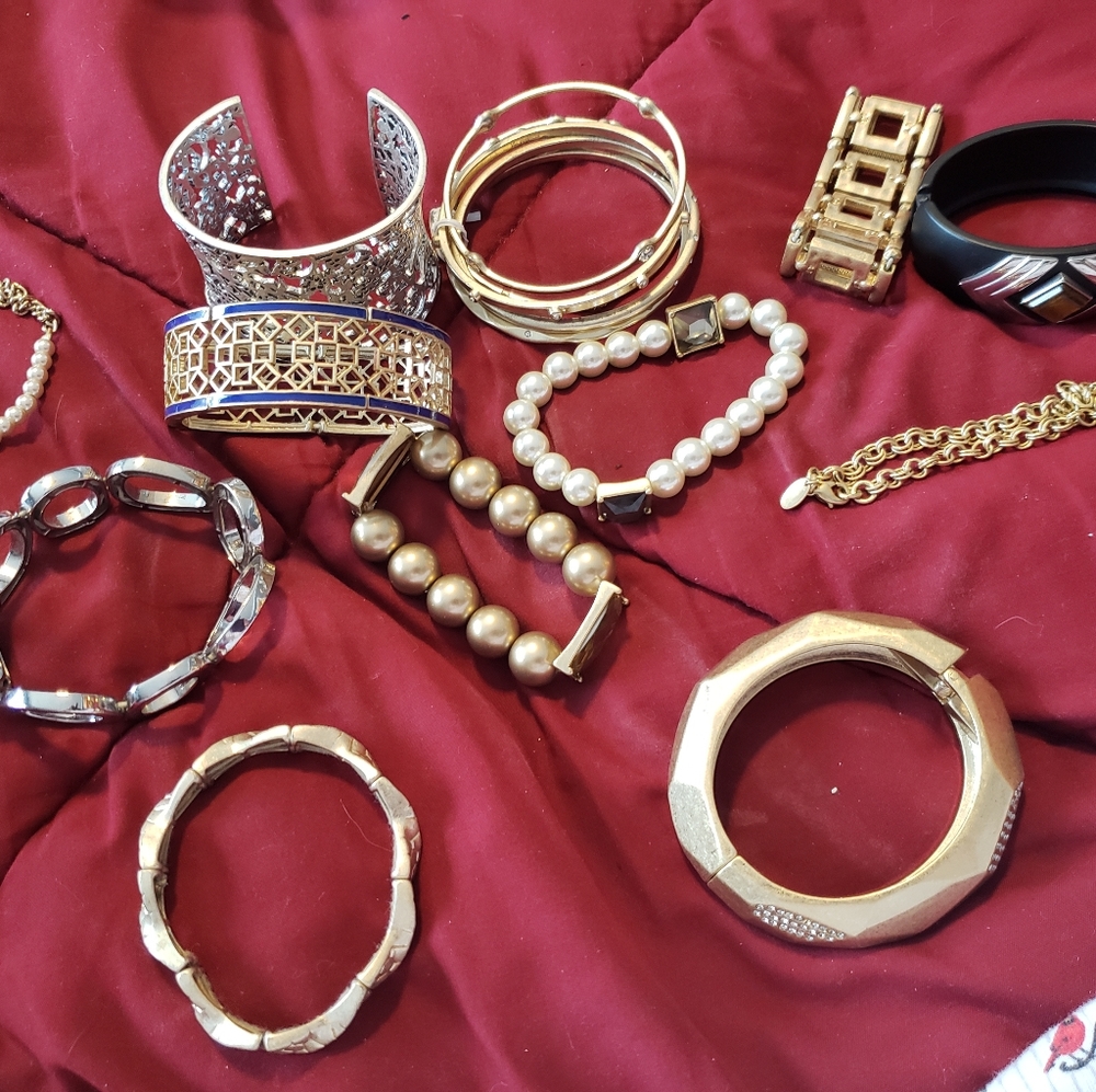 Bundle of braclets